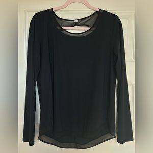 Lululemon black open back longsleeve top. Size 8.